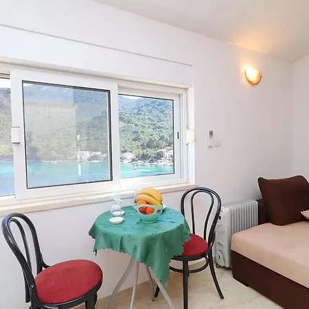 Belin Mljet - One Bedroom With Terrace And Sea View Daire Okuklje