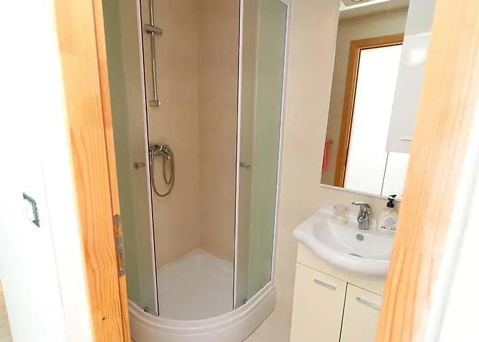 아파트 Belin Mljet - One Bedroom With Terrace And Sea View